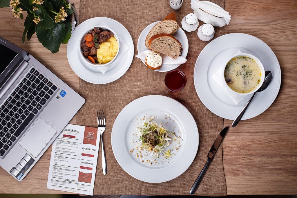 food-1532380_1920